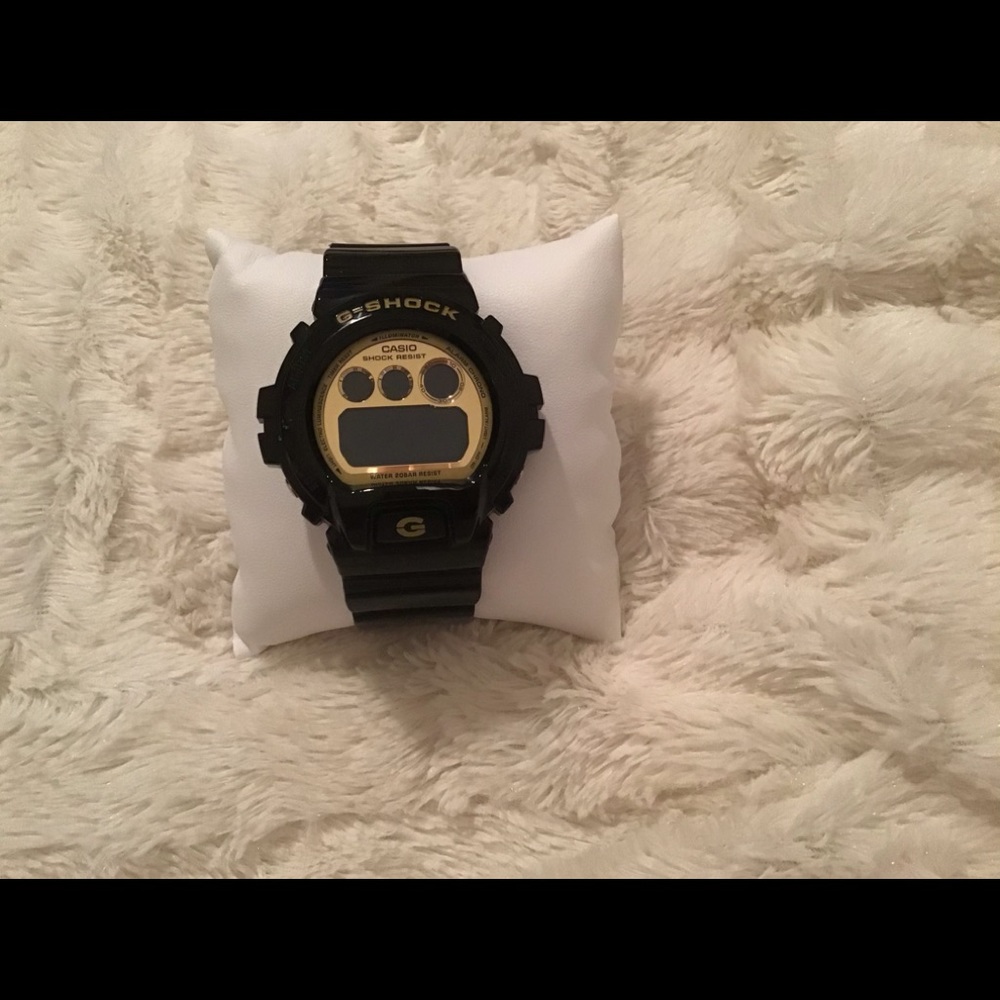 COPY - Black G-shock watch